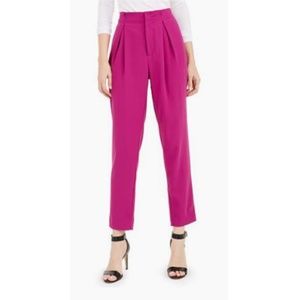 Like New Bar III Fuchsia High Rise Pleated Pants Sz 12